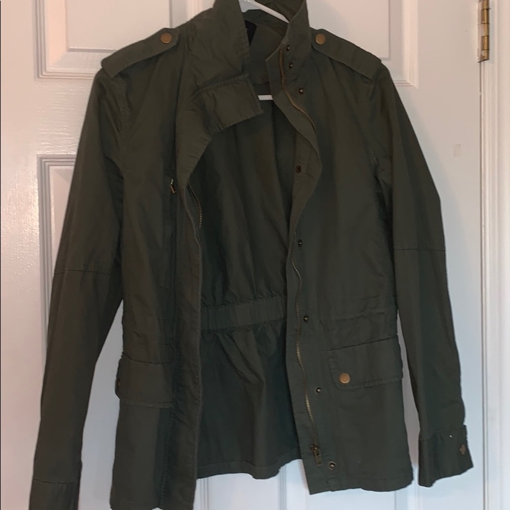 GREEN ZIP UP JACKET SMALL